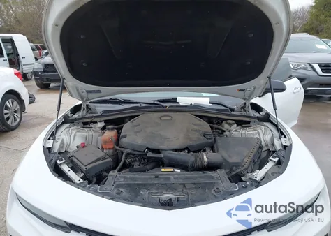 2018 Chevrolet Camaro 1Lt z USA, uszkodzony, nr VIN 1G1FB1RS3J0143601